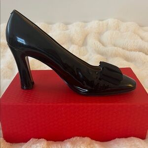 Classic Tuxedo pump size 11M women’s from Saks Fifth Ave